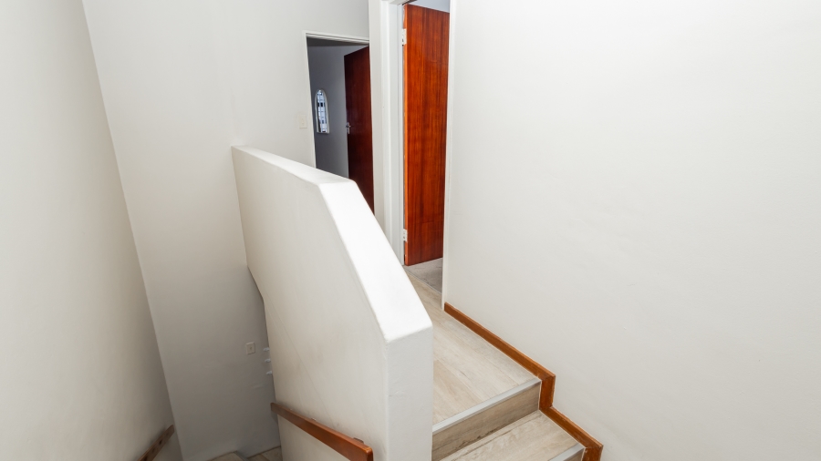 To Let 3 Bedroom Property for Rent in Vasco Estate Western Cape
